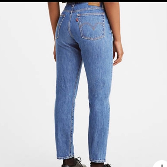 Levis wedgie jeans - Picture 2 of 9